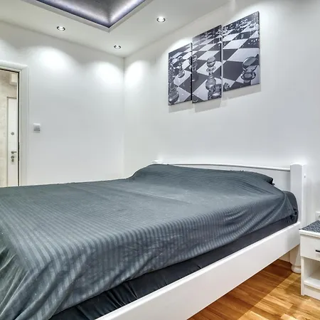 Luxury Veselic Lägenhet *